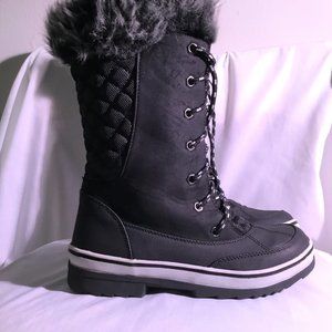 Rue 21 Outdoor Faux Fur  Women's Lace Boot